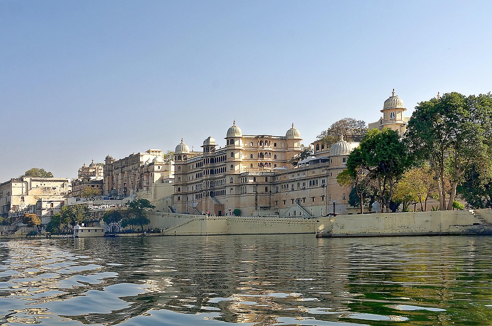 udaipur to jaipur fastest train